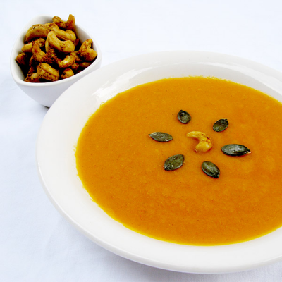 Pumpkin Soup with Lifefood Indian Cashews